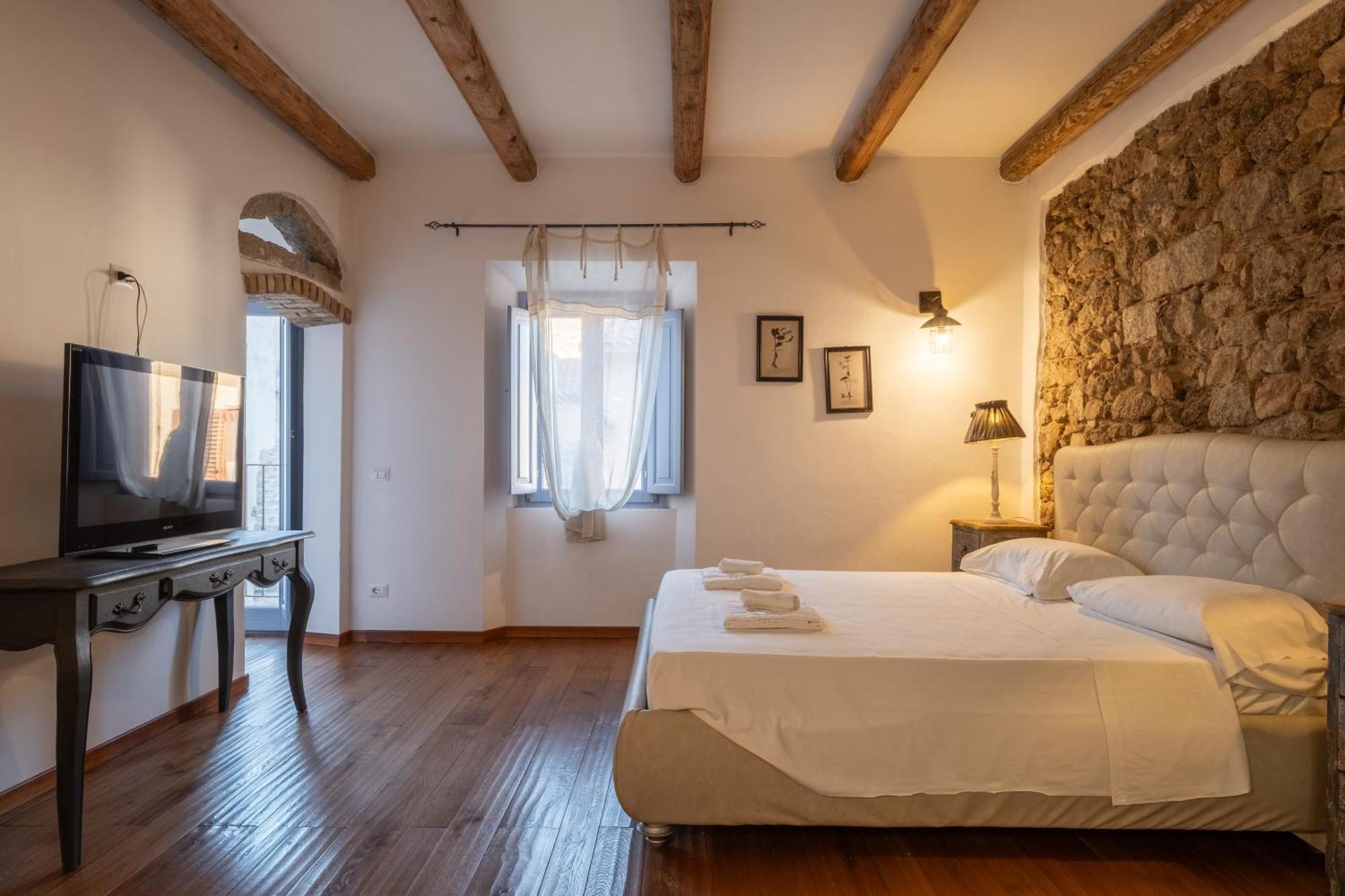 Dimoras Dimore Nel Cuore Di Olbia Esterno foto